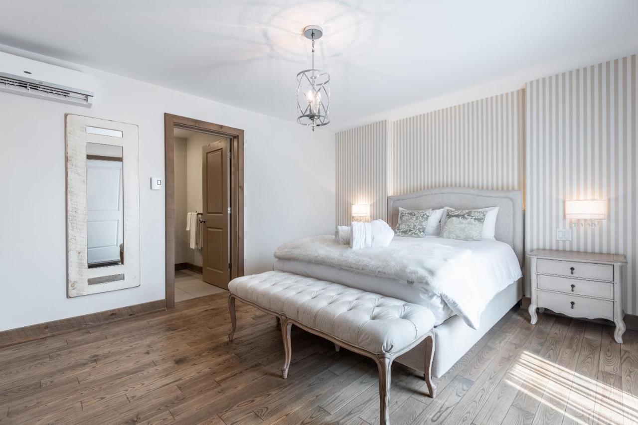 Hotel "Le Suisse" Сен-Дона-де-Монкалм Екстериор снимка